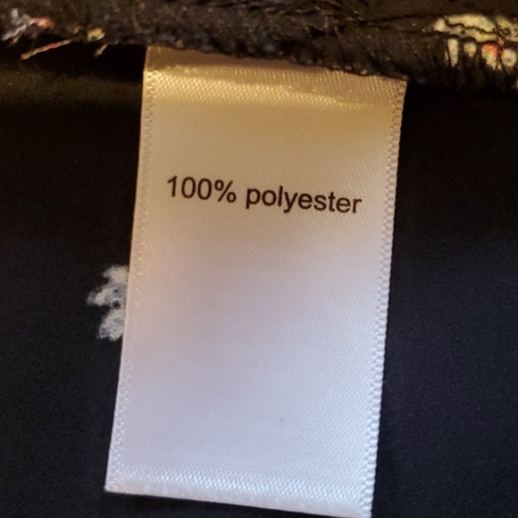 Maurices Polyester Zip Back Tee - Picture 6 of 7